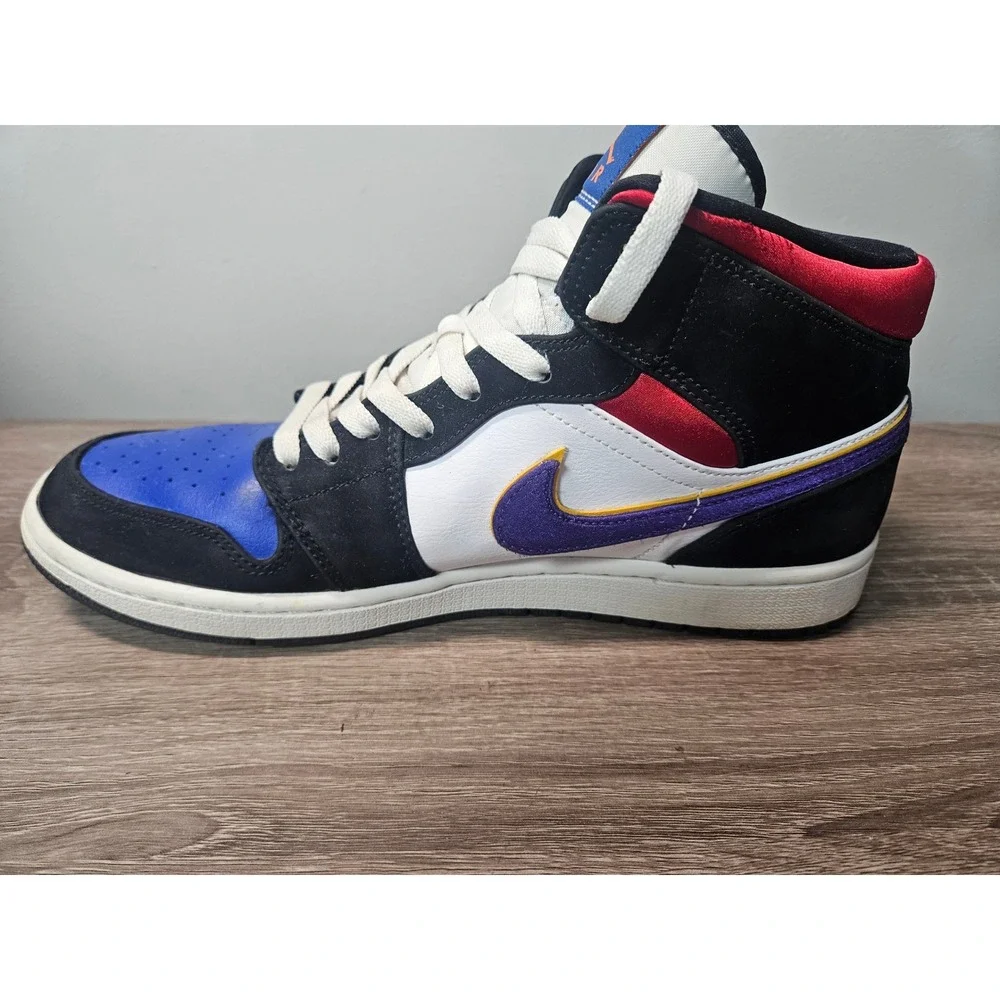 Air Jordan 1 Mid Lakers Top 3 Men's Athletic Shoes Size 10.5 852542-005